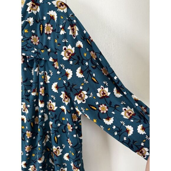 Liz Claiborne Petite XXL Floral Blouse 3/4 Slvs Liquid Knit - Picture 5 of 10